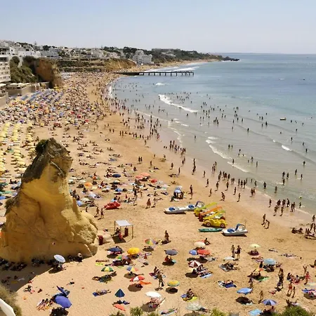 1 Bedroom 5 Min From Falesia And Close To Center J Lägenhet Albufeira