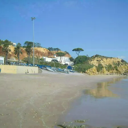 1 Bedroom 5 Min From Falesia And Close To Center J Apartamento